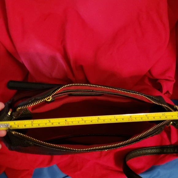 Adrienne Vittadini leather black shoulder bag - Picture 6 of 6